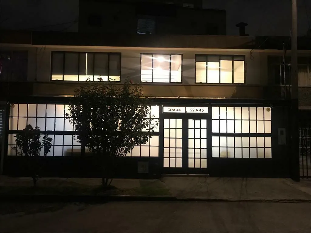 ***  Petite Paris Hotel 波哥大 哥伦比亚